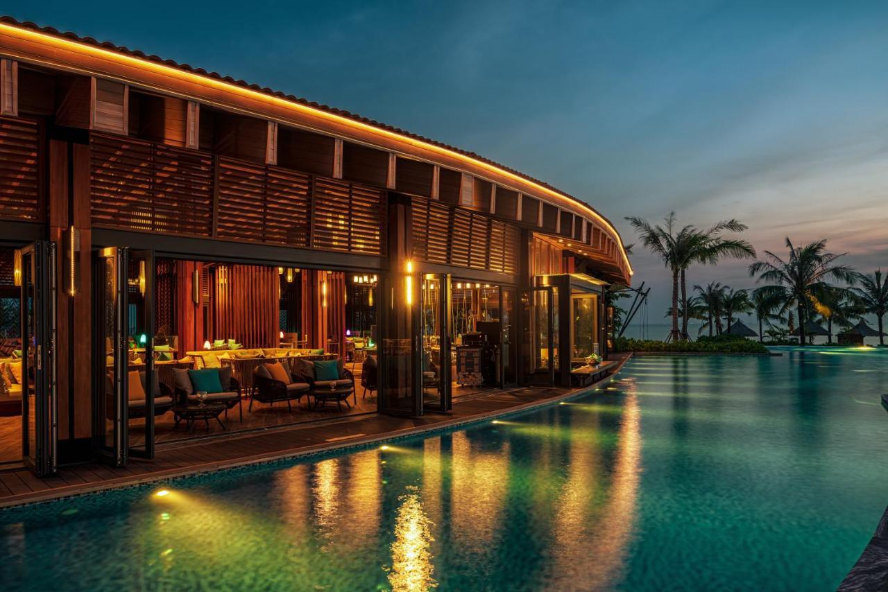 Moevenpick Villas & Residences Phu Quoc Luaran gambar The Beach Club