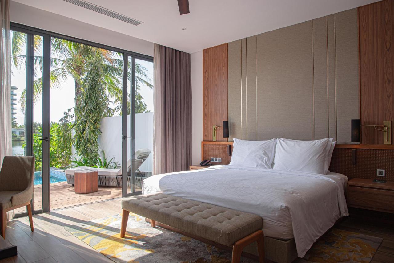 Moevenpick Villas & Residences Phu Quoc Luaran gambar A bedroom at the hotel
