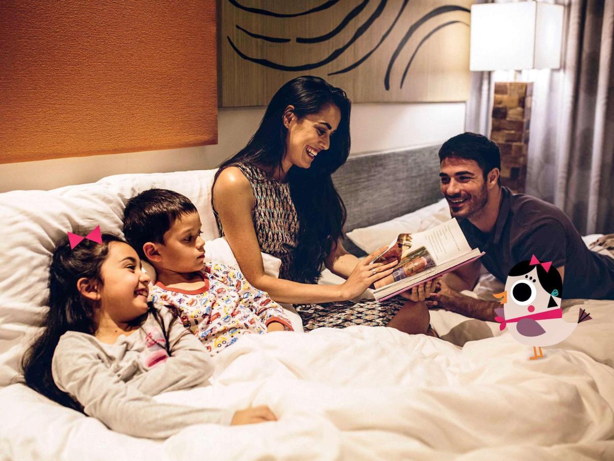 Moevenpick Villas & Residences Phu Quoc Luaran gambar Family at the hotel