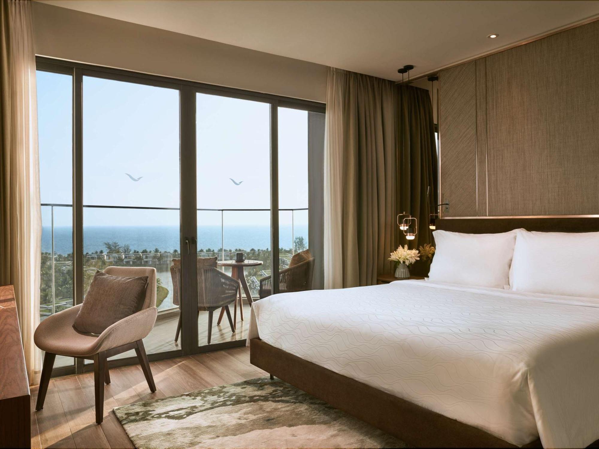 Moevenpick Villas & Residences Phu Quoc Luaran gambar A bedroom at the hotel
